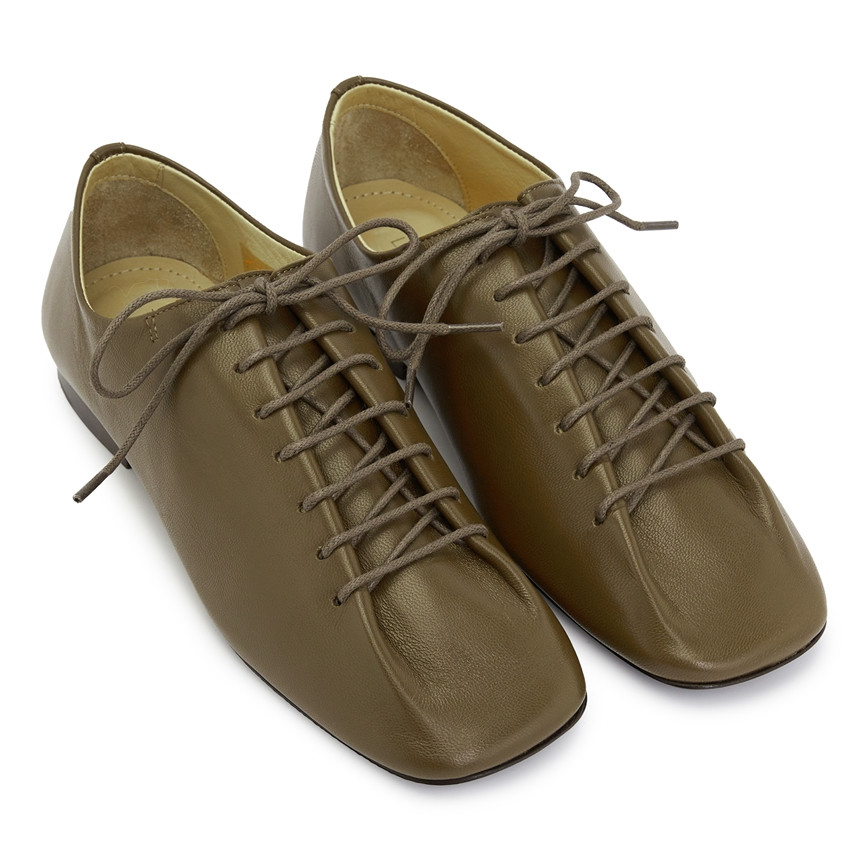 Women's derby shoes