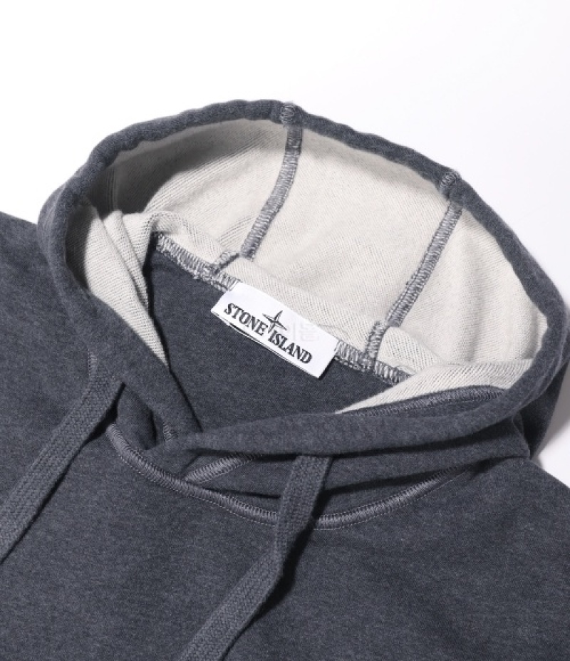 KANGAROO POCKET HOODIE