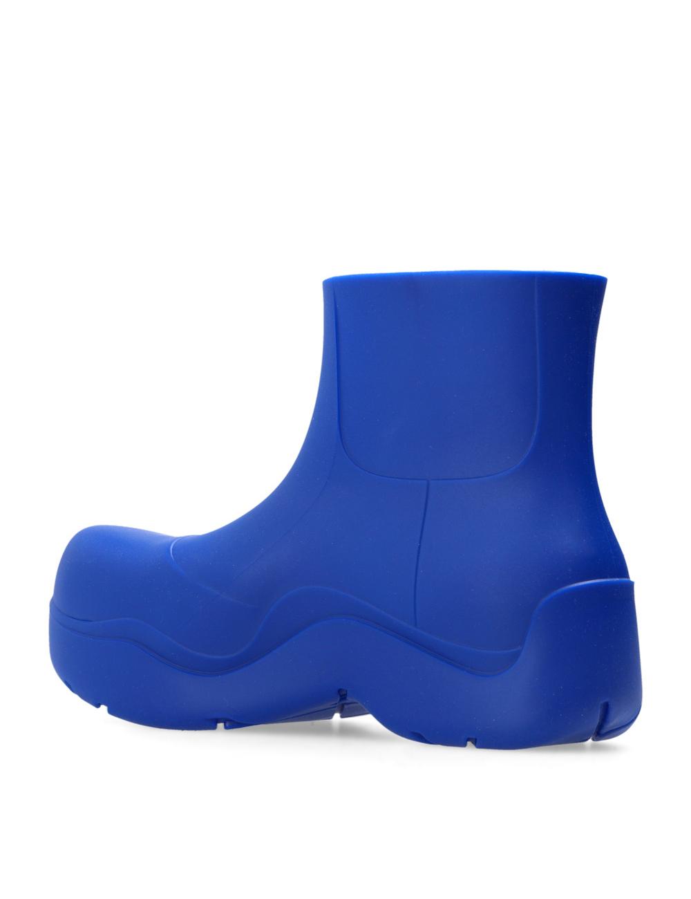 Puddle boots