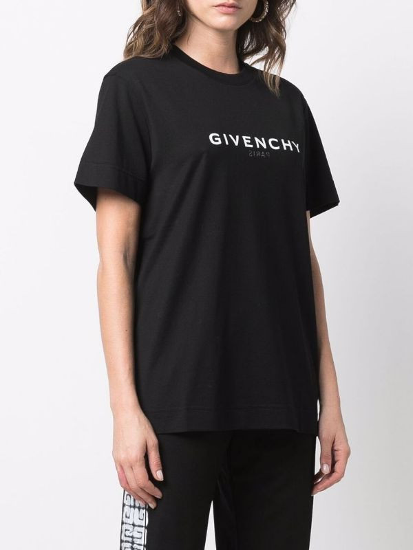 Reverse Logo Classic Fit T-Shirt in Black