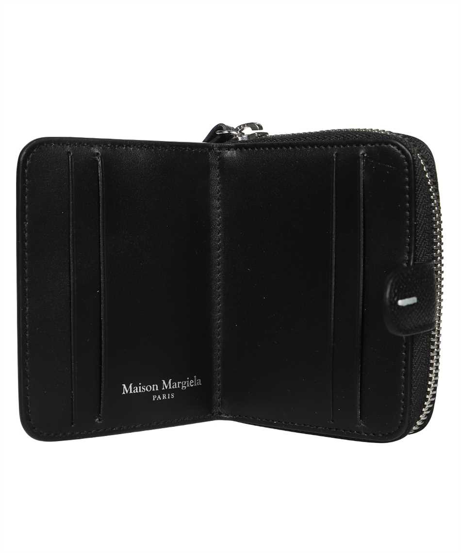 Bifold Wallet with Zip Pocket
