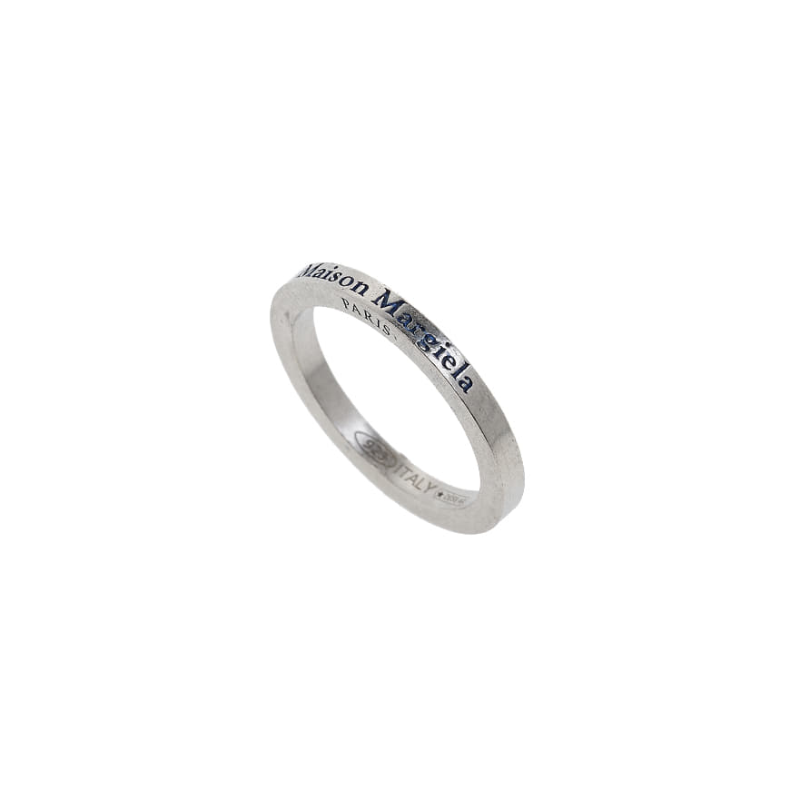 Slim silver ring