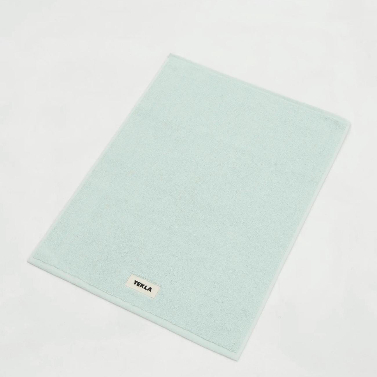 Mint bath mat