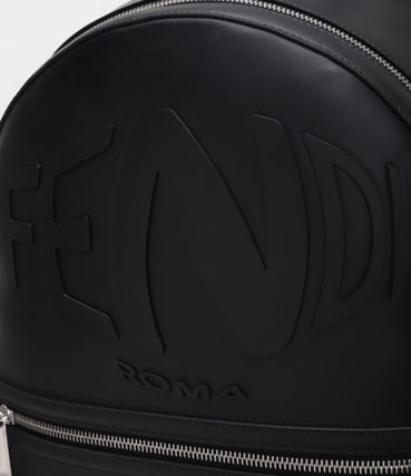 Nylon backpack 