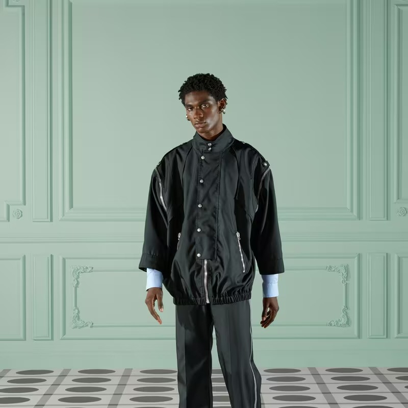 'Gucci Metamorfosi' jacket with detachable sleeves