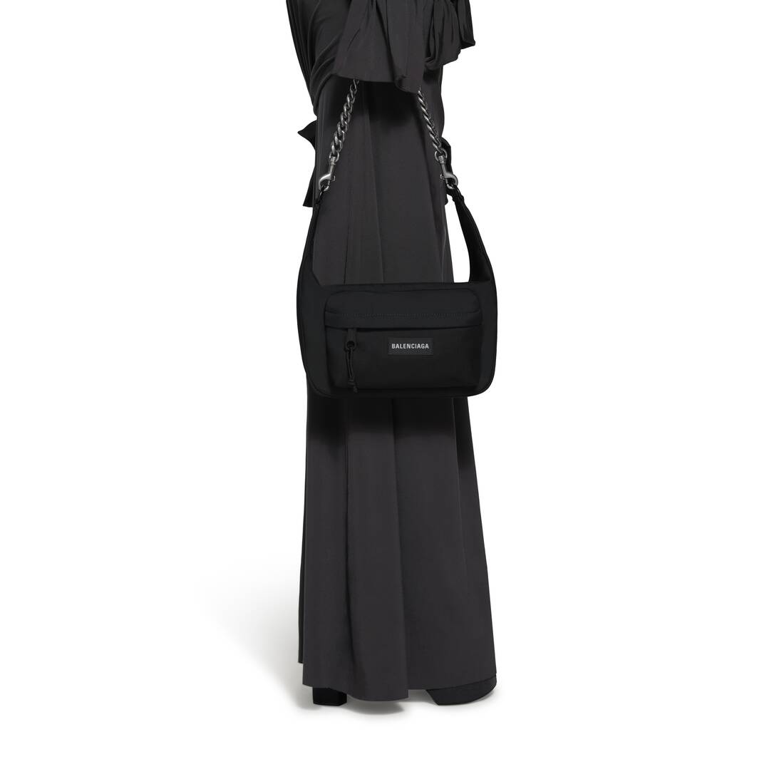 RAVER Medium Chain Bag in Black