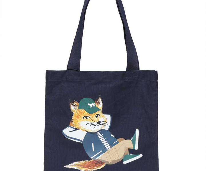 DRESSED FOX VERTICAL TOTE BAG