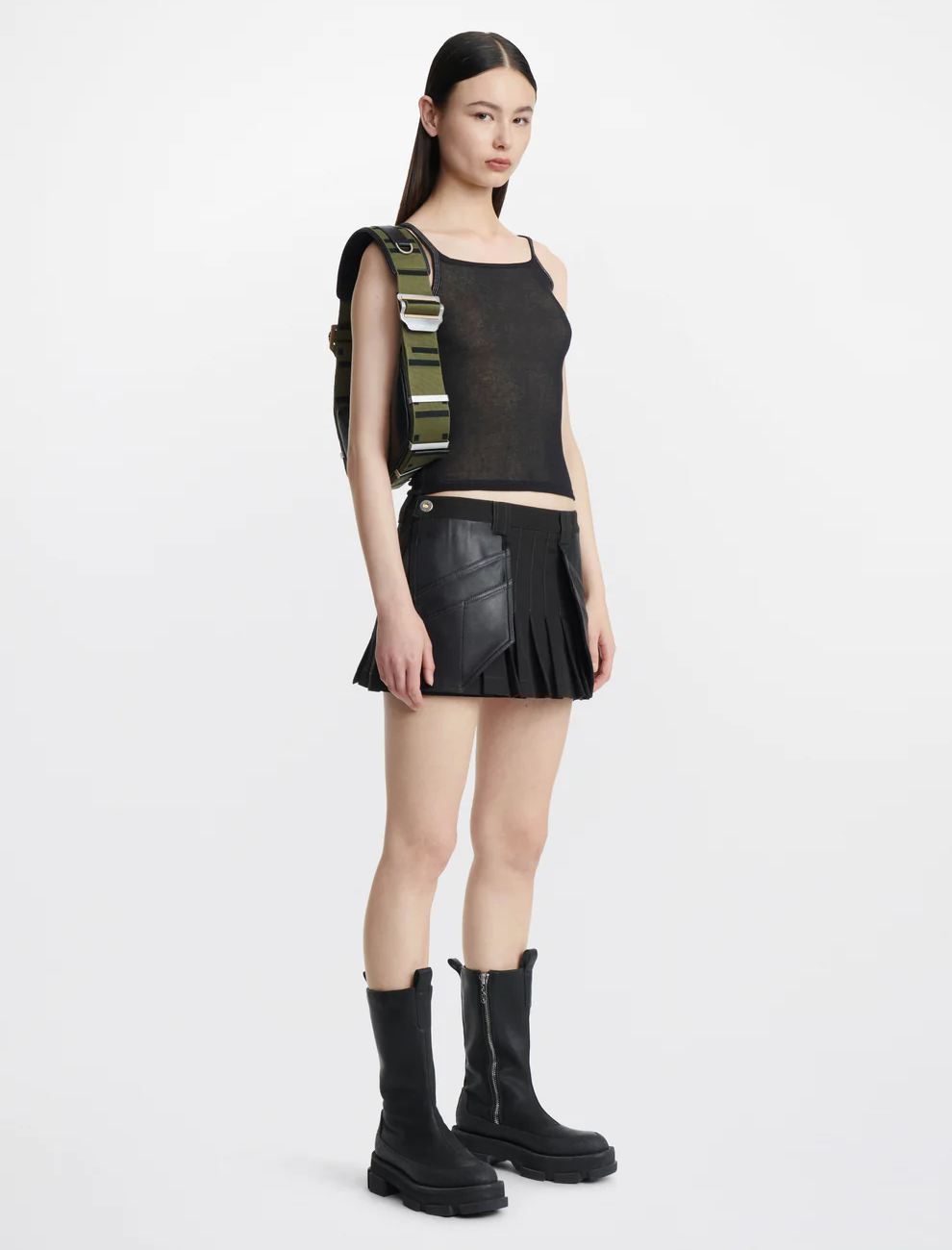 TRIPLE STITCH SCOOP TANK