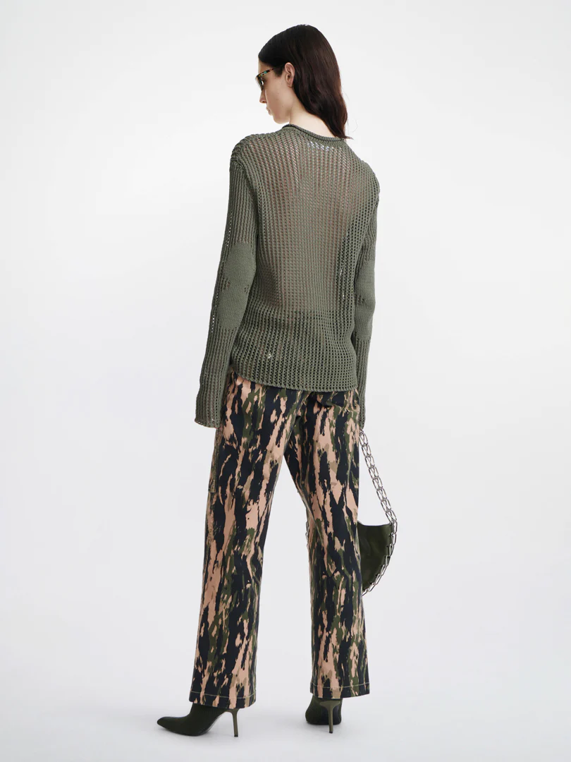 GRID MESH PULLOVER IN GREEN