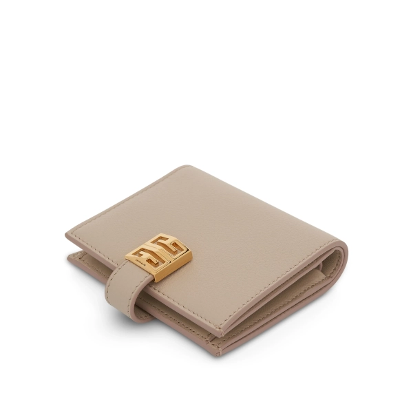 Small 4G Wallet in Grained Leather in Natural Beige