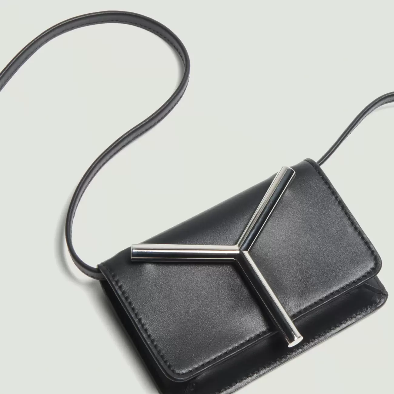Y Mini Wallet Bag E