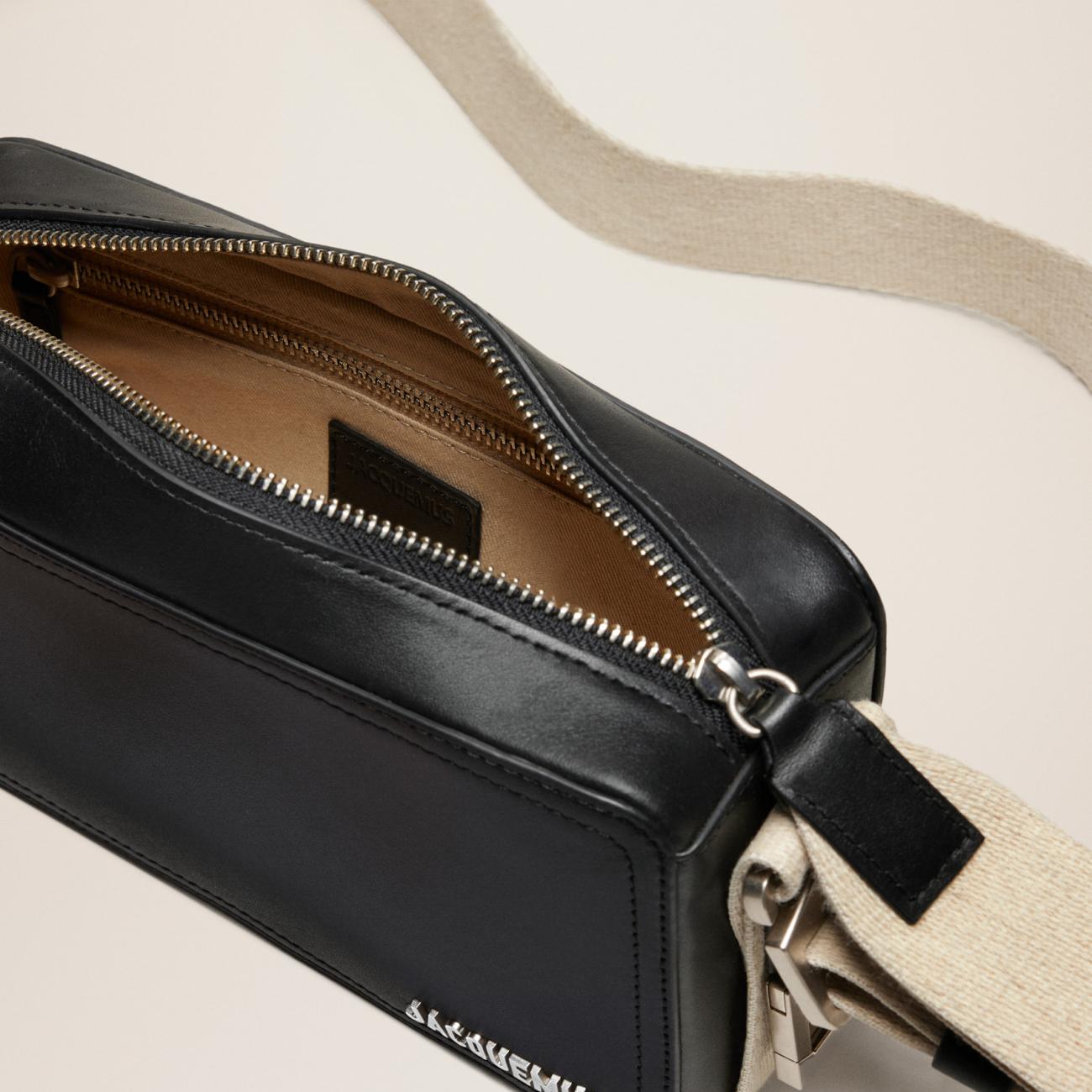 Le Cuerda horizontal Utility rectangle bag.