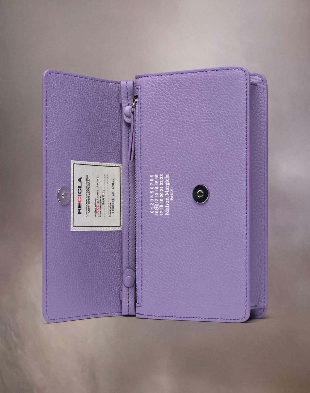 Indigo Recicla chain wallet