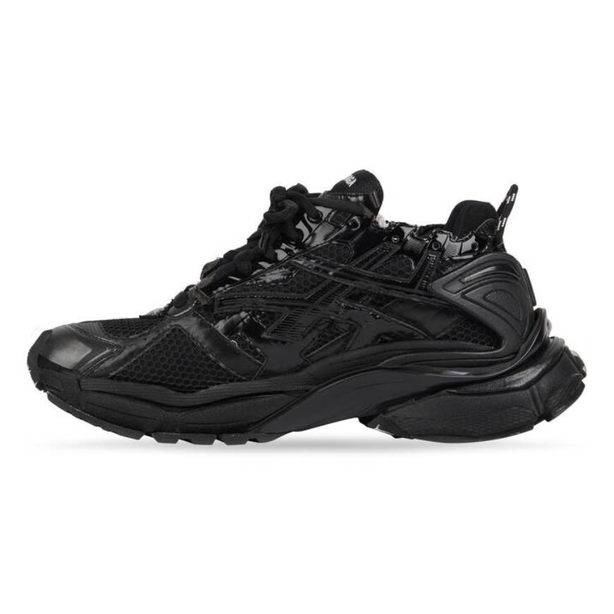 MEN'S RUNNER TRAINERS IN BLACK