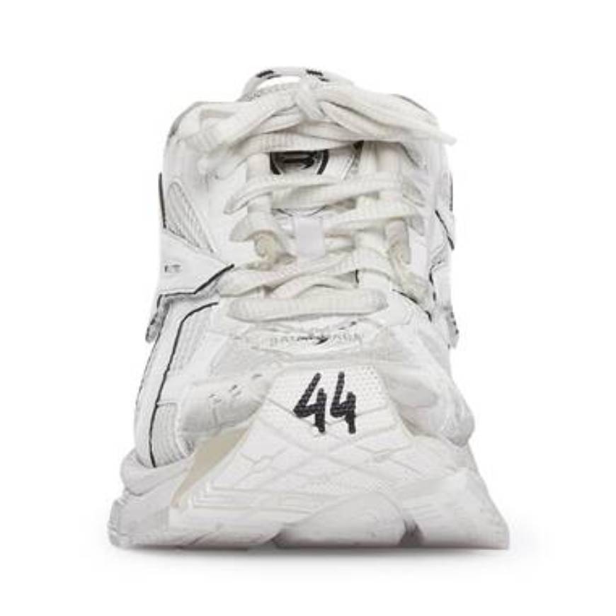 MEN'S RUNNER TRAINERS IN WHITE