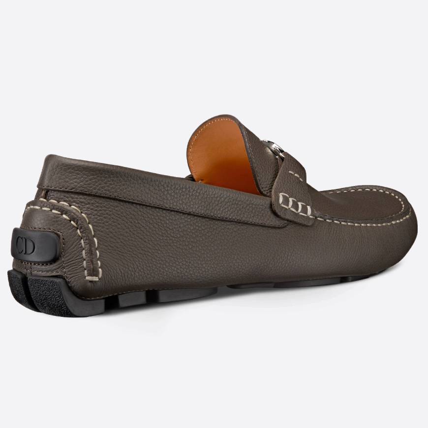 LOAFER