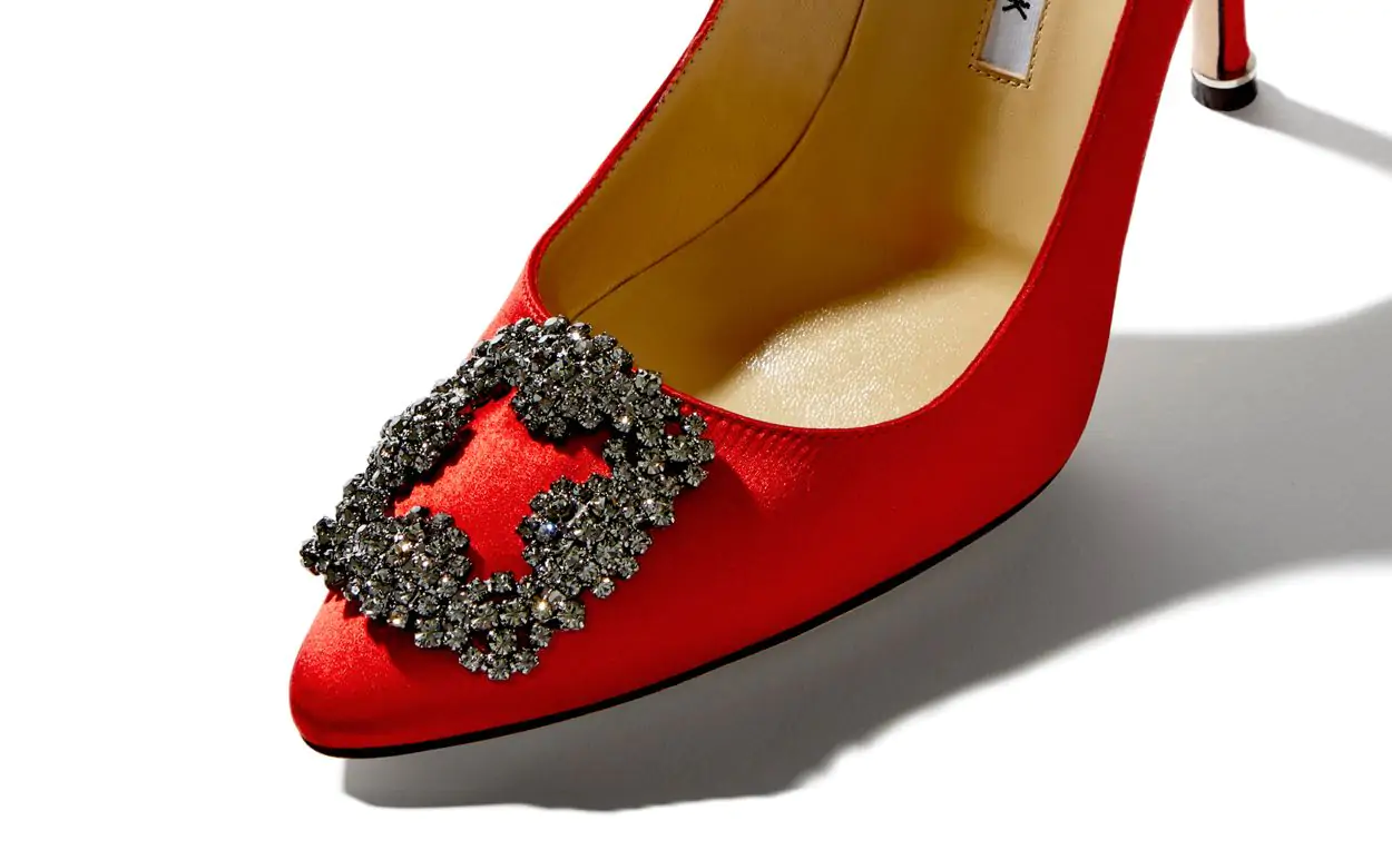HANGISI Red Satin Jewel Buckle Pumps
