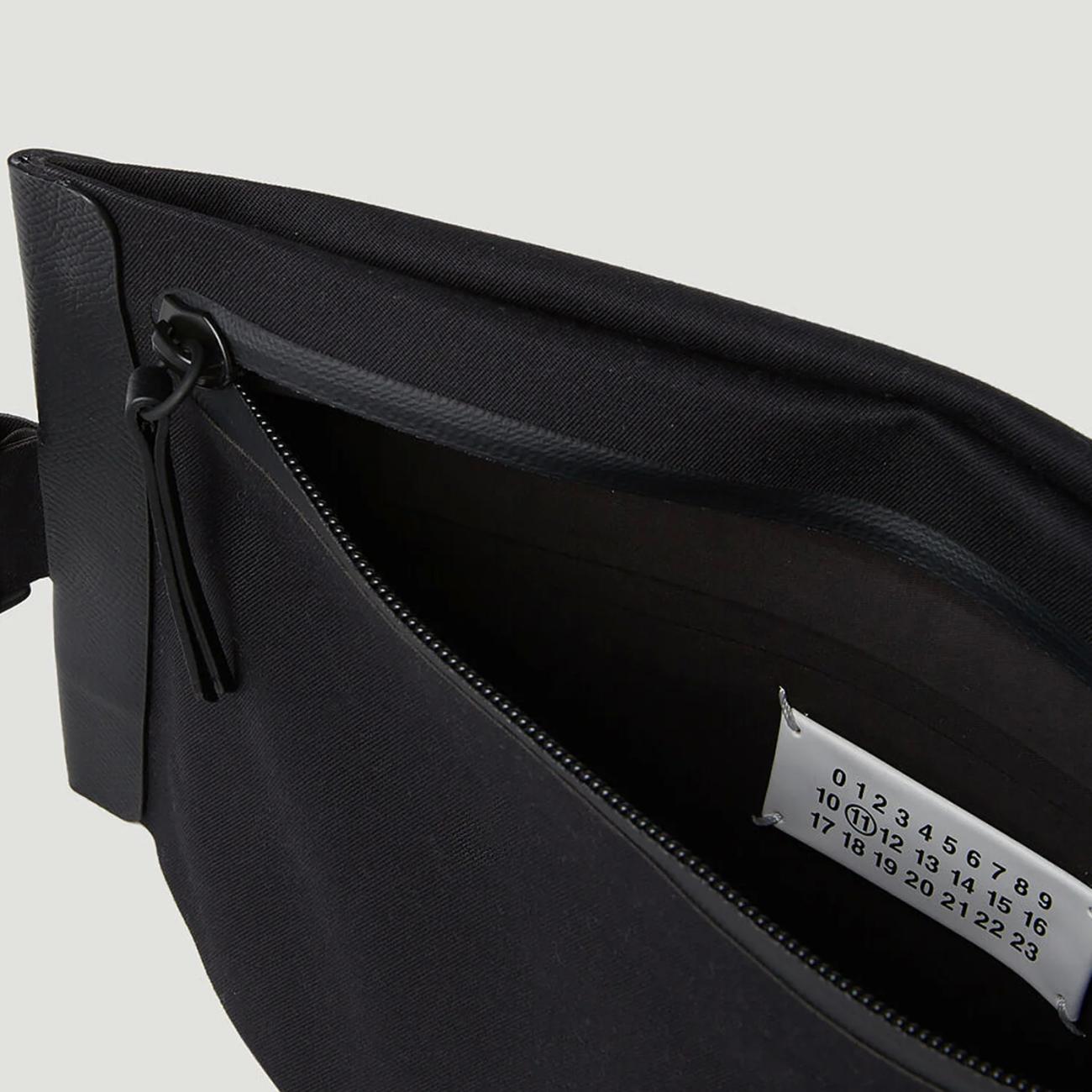 23SS5AC soft belt bag