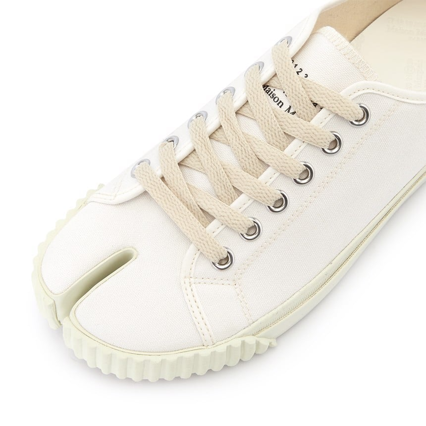 Tabi Sneakers
