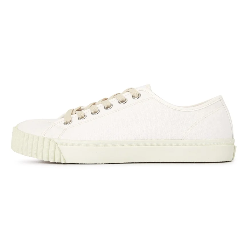 Tabi Sneakers