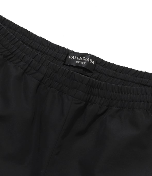 running shorts black