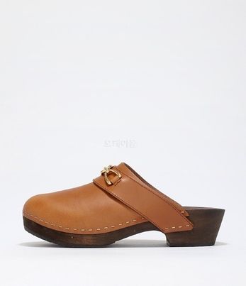 LES BOIS CELINE CLOG IN CALFSKIN