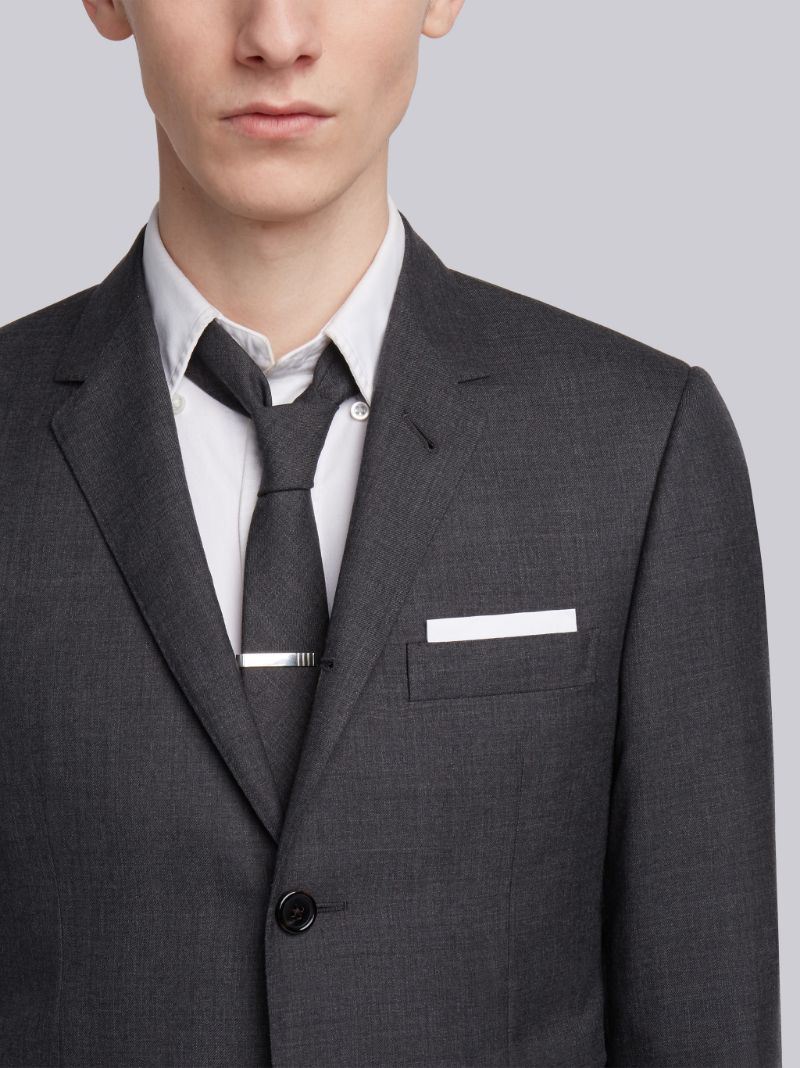 DARK GRAY SUPER 120'S WOOL TWILL CLASSIC SUIT AND TIE
