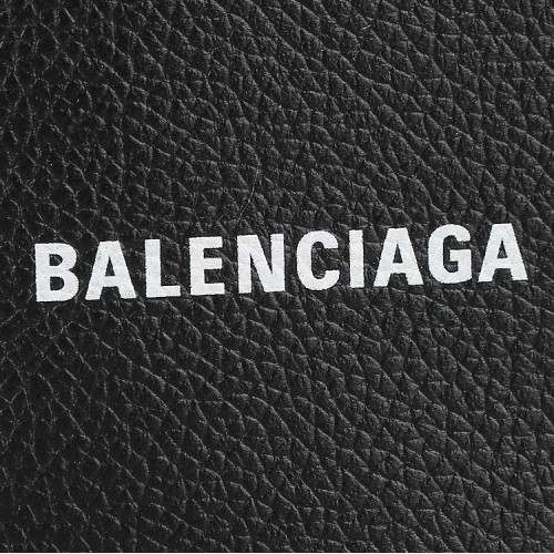 CASH Cash Vertical Half Wallet