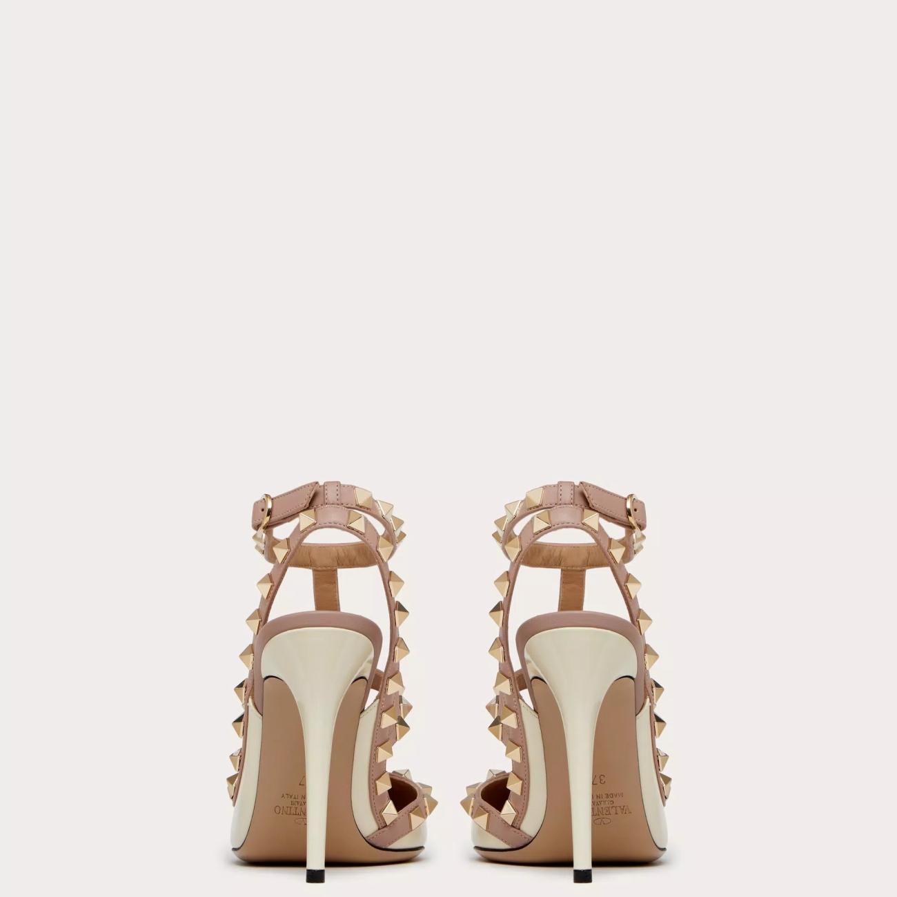 100MM PATENT LEATHER ROCKSTUD CAGE PUMPS LIGHT CREAM