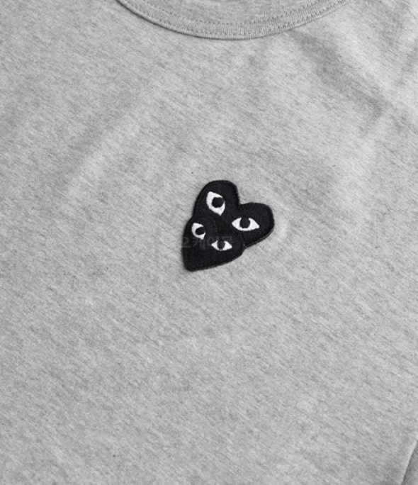 Double Heart Wappen Short Sleeve Tee gray