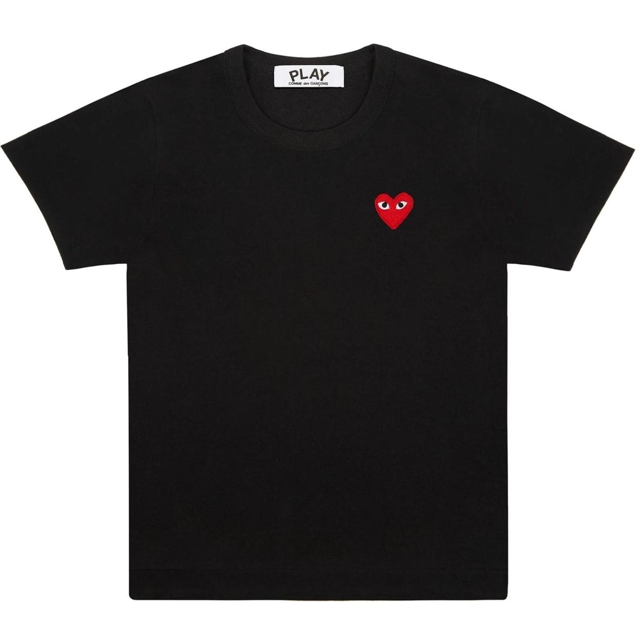 COMME DES GARCONS Red Heart Wappen Short Sleeve Tee