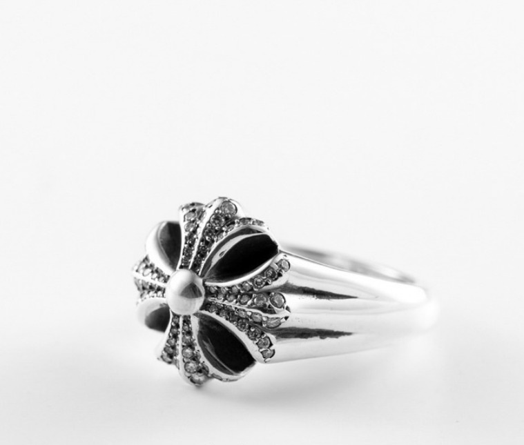 Cutout Ring Pavedia (Original)