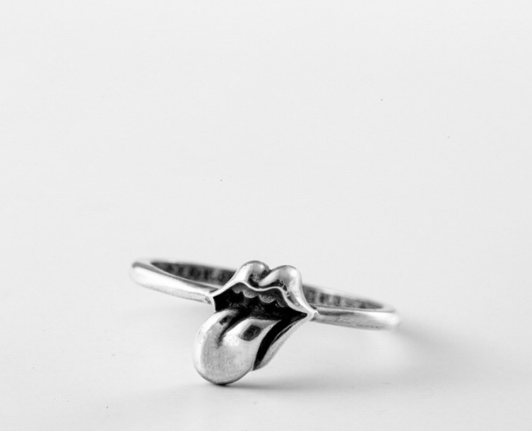 Rolling Stones Bubble Gum Ring