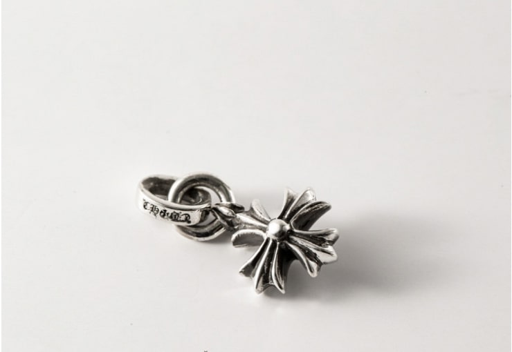 CH Plus Charm Pendant + Paper Chain Ring