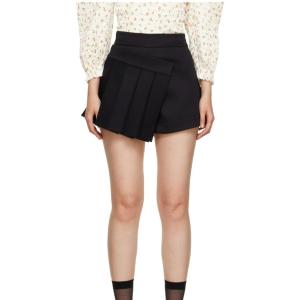 Exclusive Black Pleated Shorts