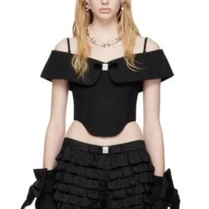 Black off-the-shoulder corset