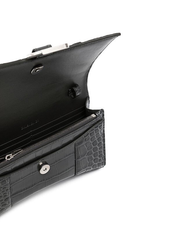 Crocodile Embossing Chain Wallet Bag