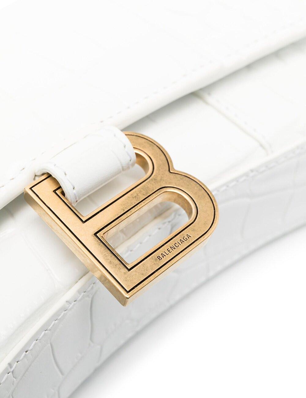 Crocodile Embossing Chain Wallet Bag white