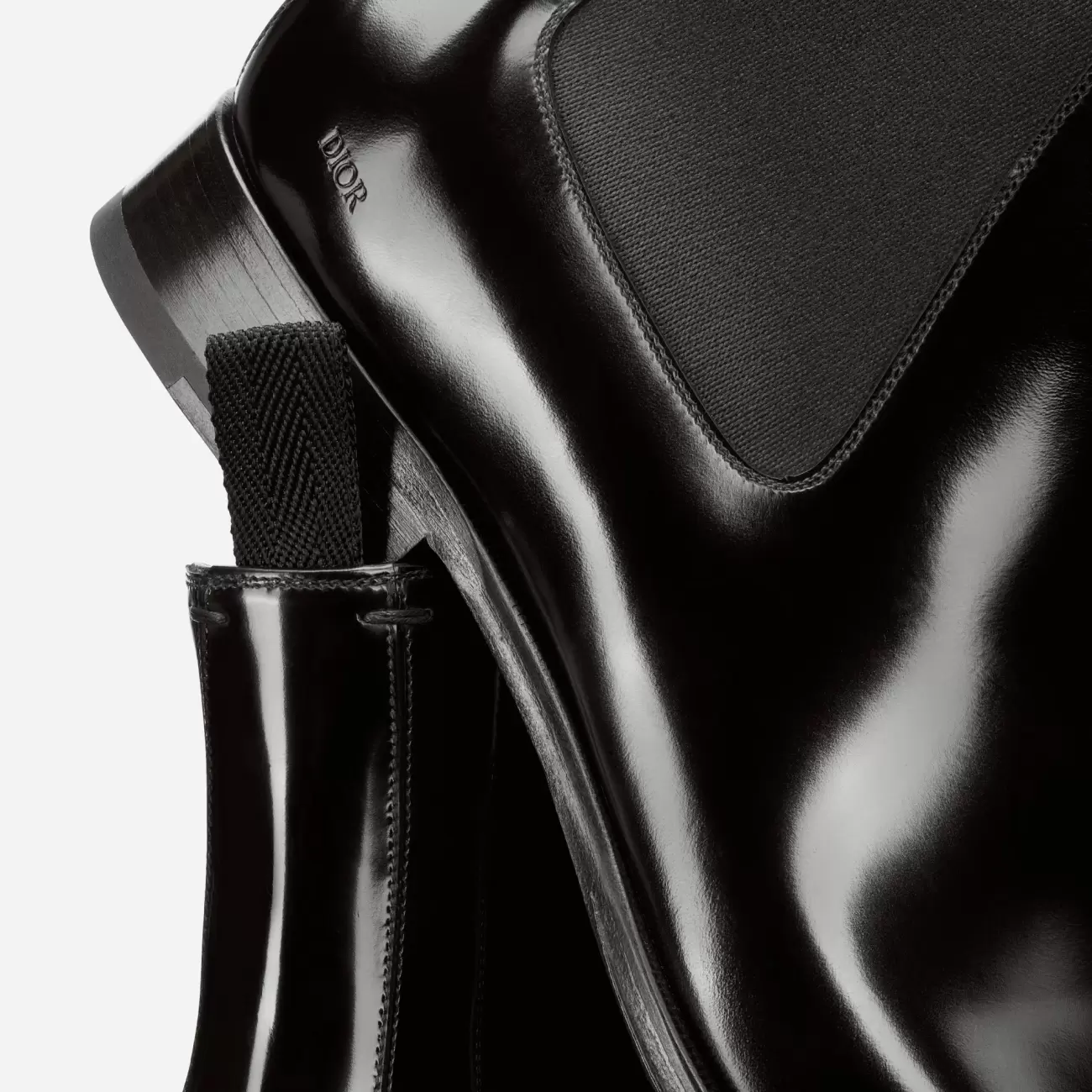 DIOR TIMELESS CHELSEA BOOT 