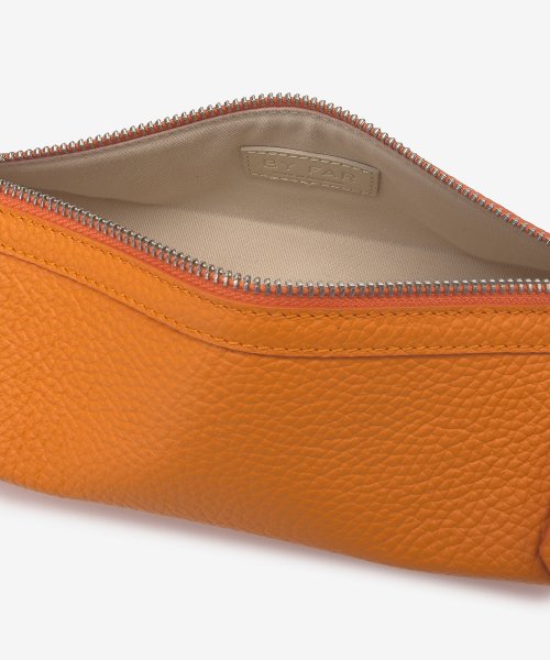 Women's Caro Shoulder Bag - Orange 