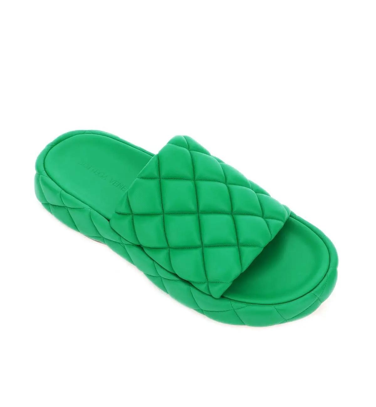 Quilted padded sandals