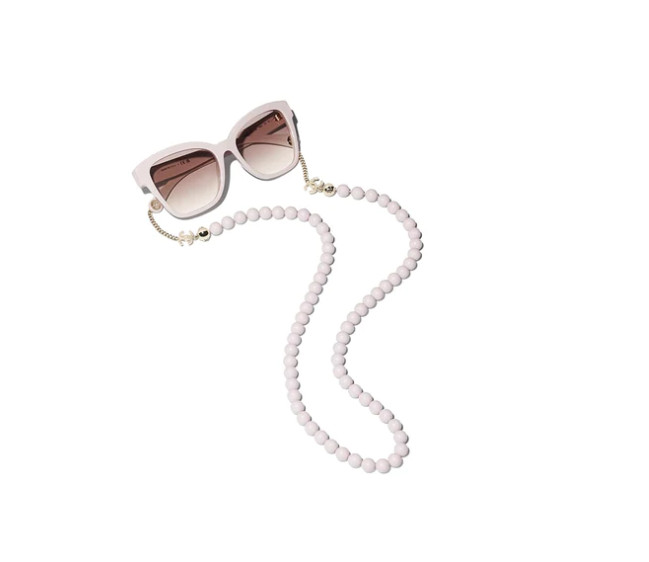 Beaded Chain Strap Logo Sunglasses