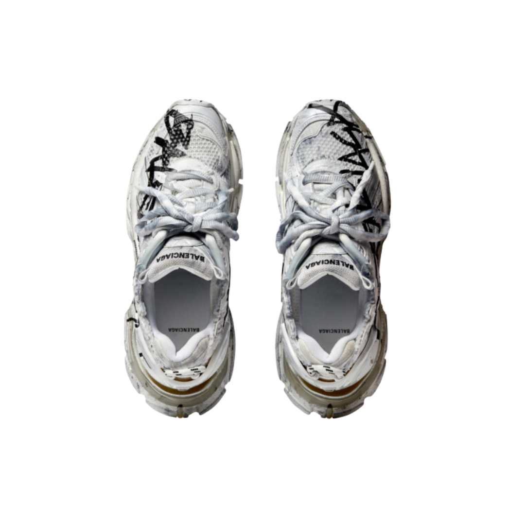 Runner Graffiti Sneakers