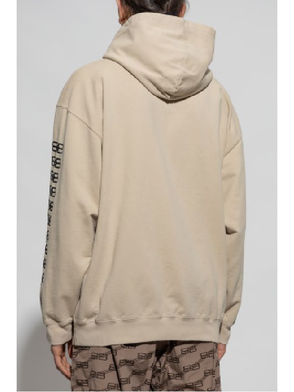 Loose fit BB logo hood