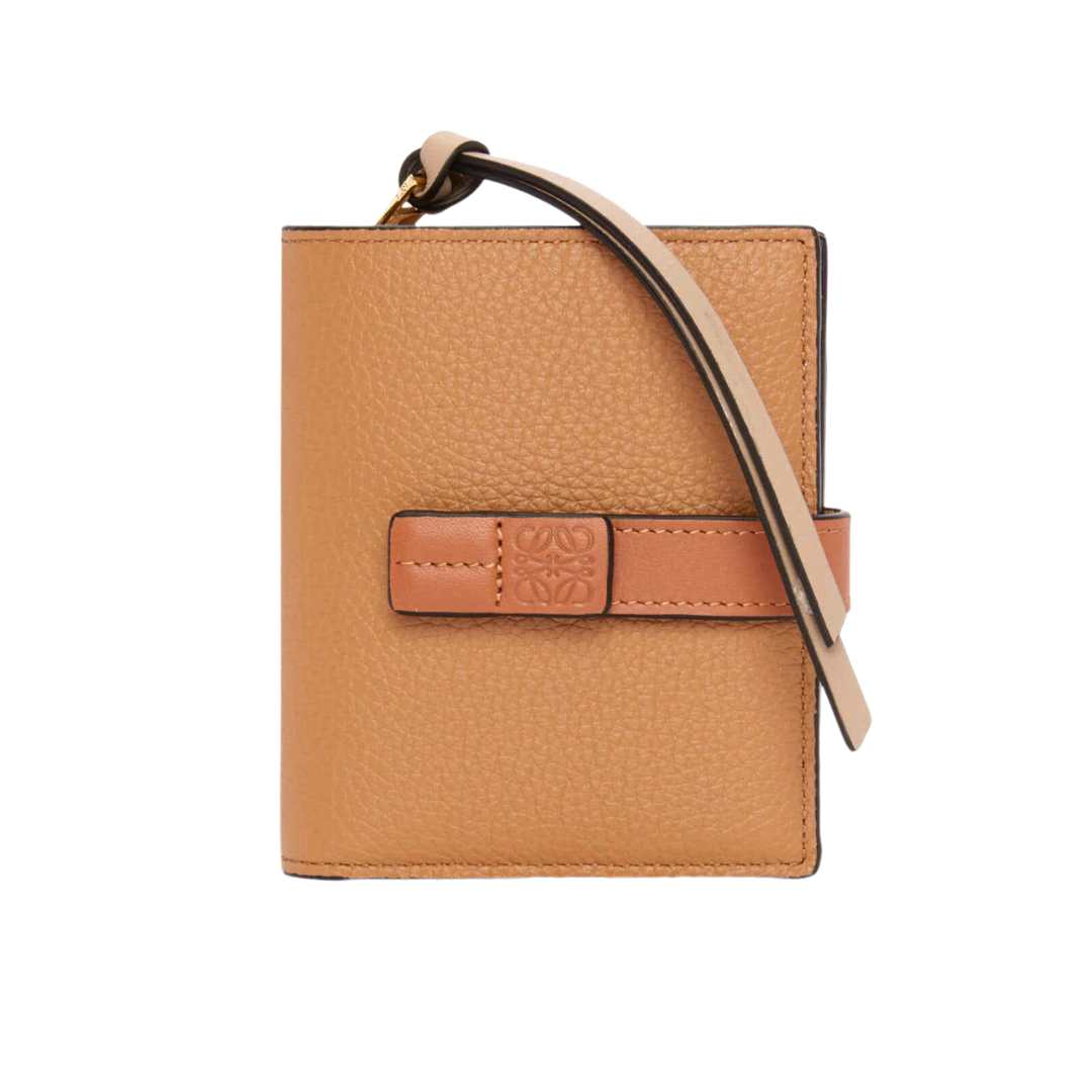 Compact zip wallet in soft grained calfskin