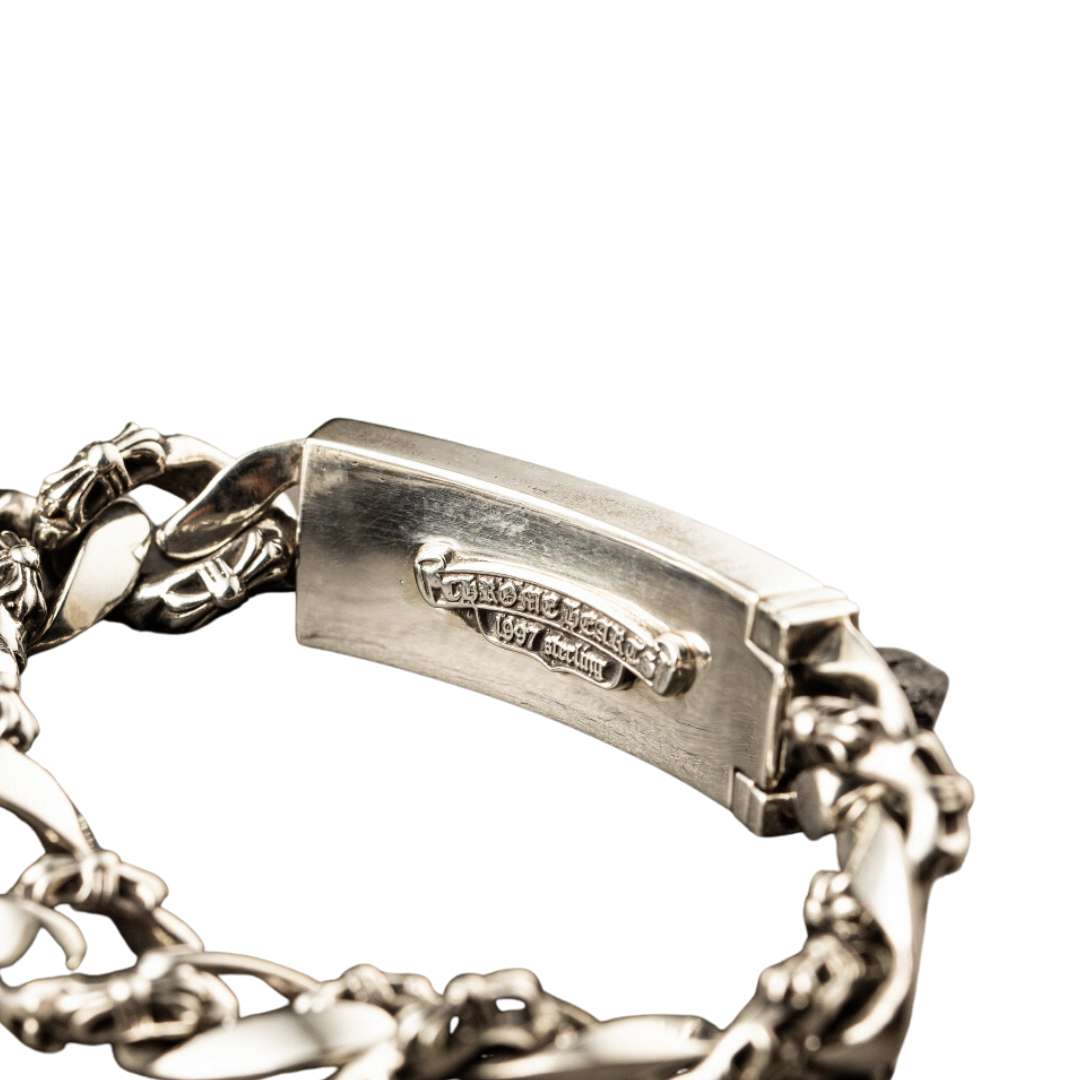 Floral ID Fancy Bracelet Full Pavedia & Sapphire (After)