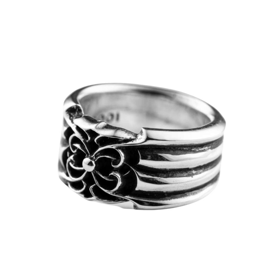 Spider band ring