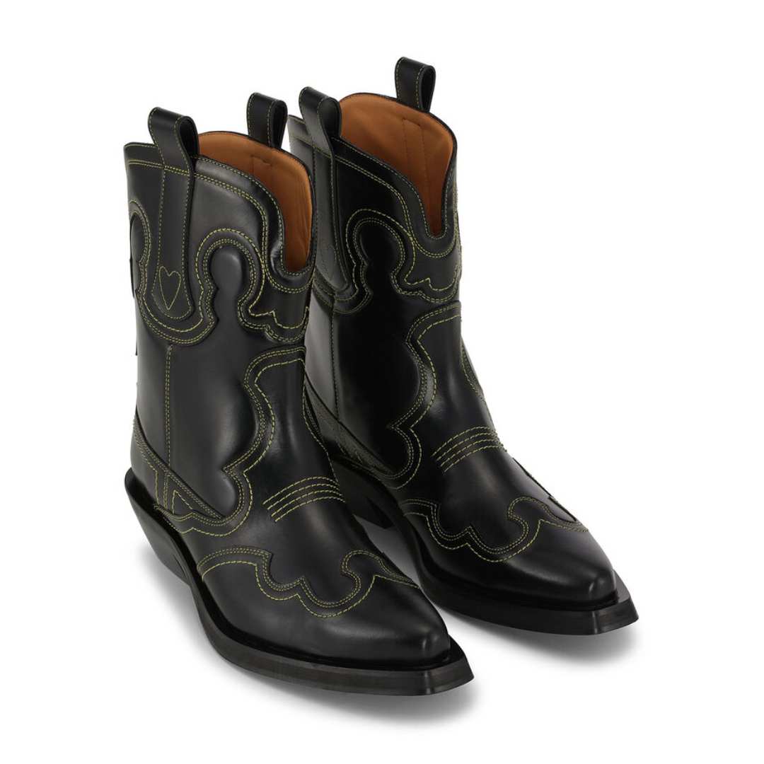 Low Shaft Embroidered Western Boots