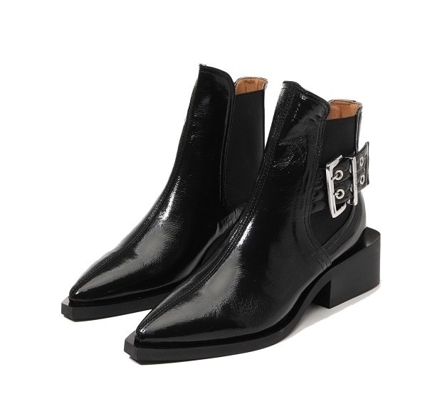 Black chunky buckle Chelsea boots