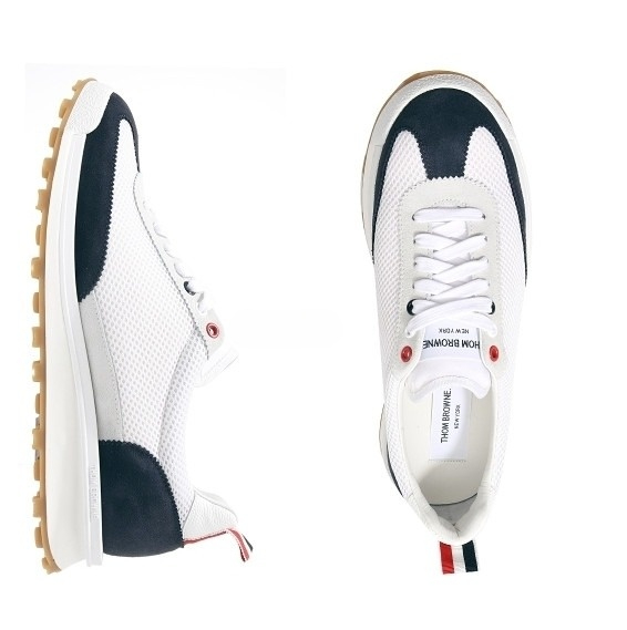 Additional production Fine Kid Suede Tech Runner